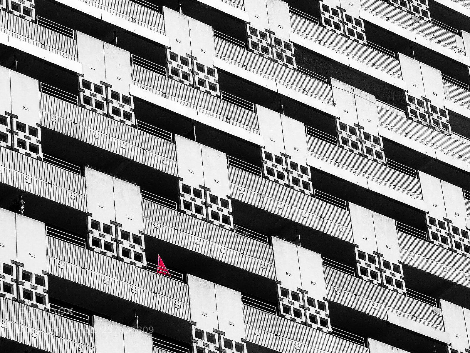Olympus OM-D E-M1 sample photo. The red parasol photography