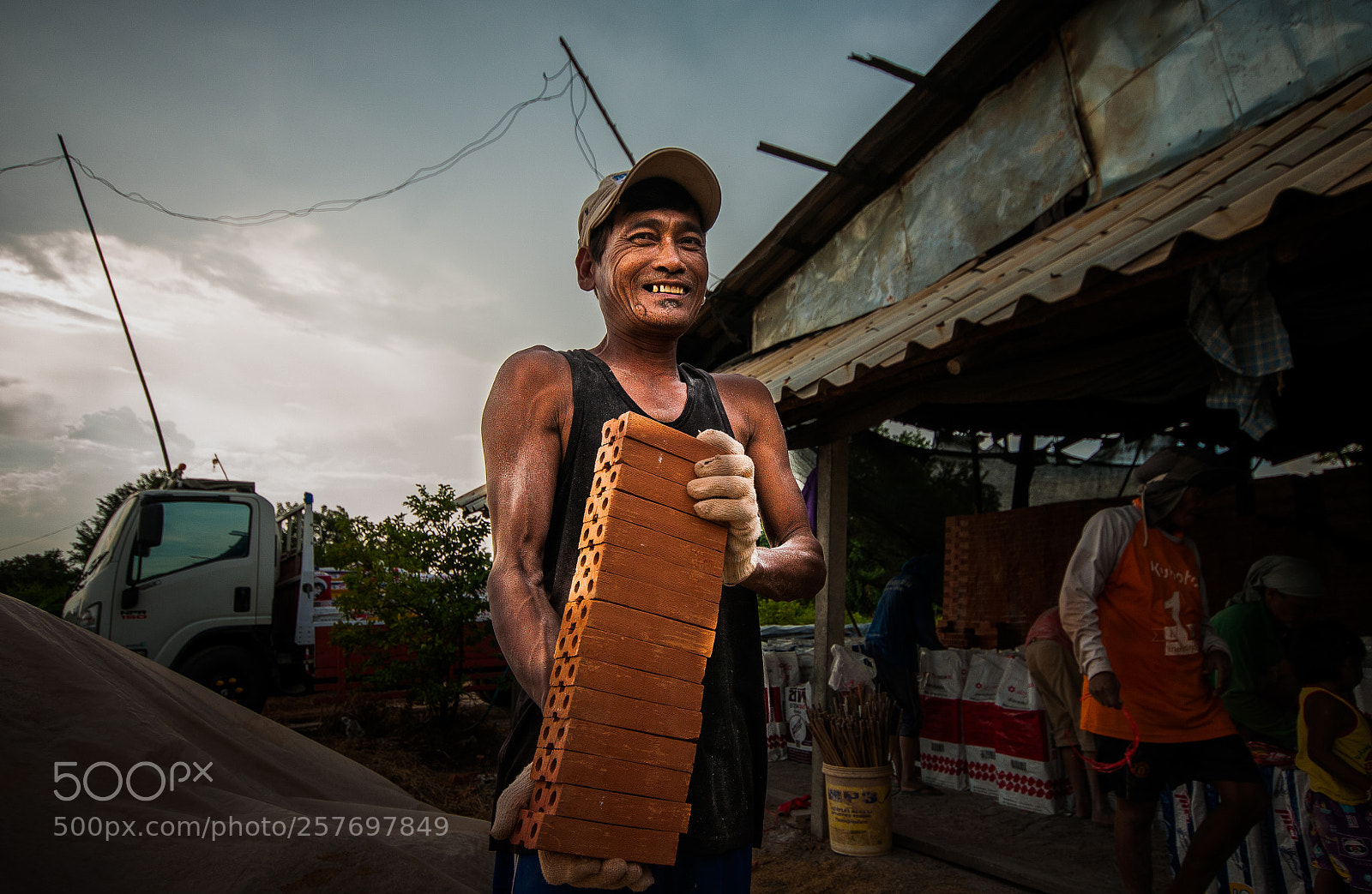Nikon D300S sample photo. Smile fighter photography