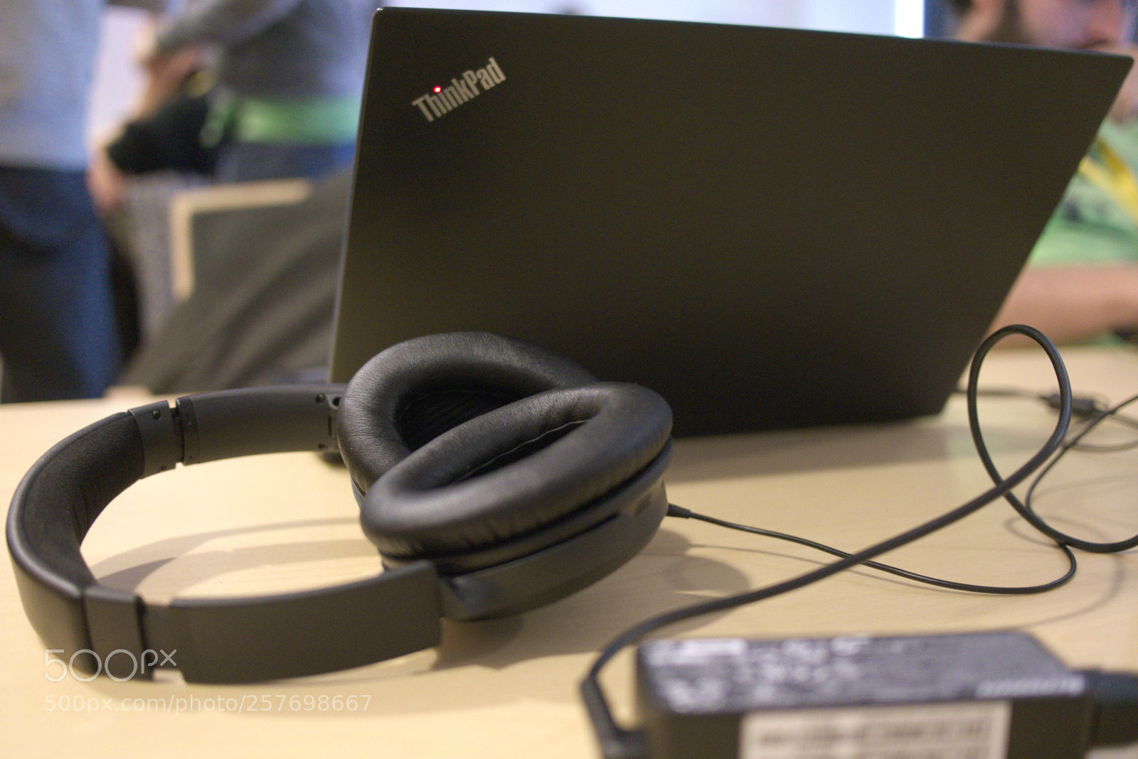 Panasonic Lumix DMC-G6 sample photo. Laptop with headphones at photography