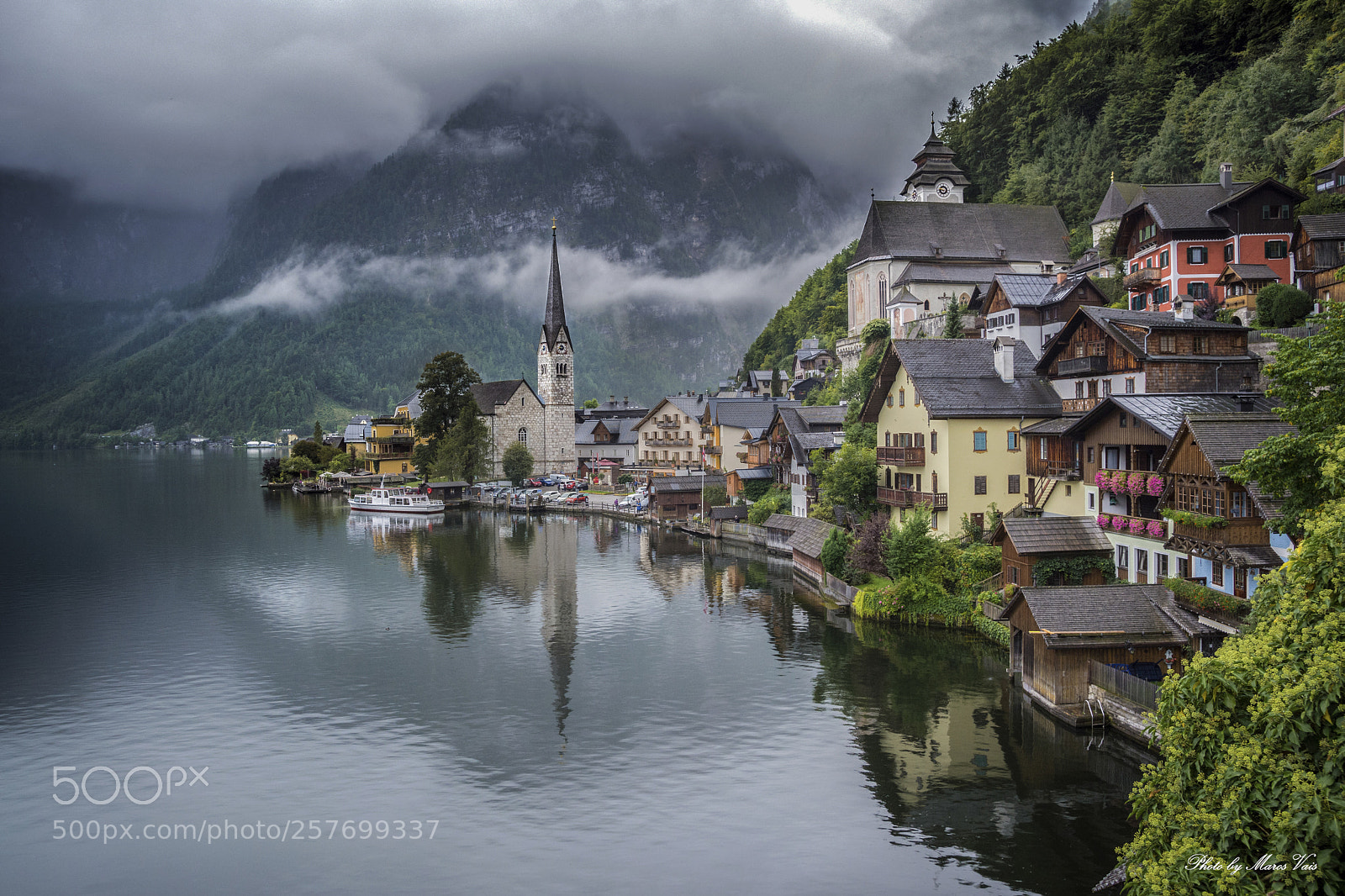 Nikon D5200 sample photo. Hallstatt village... photography