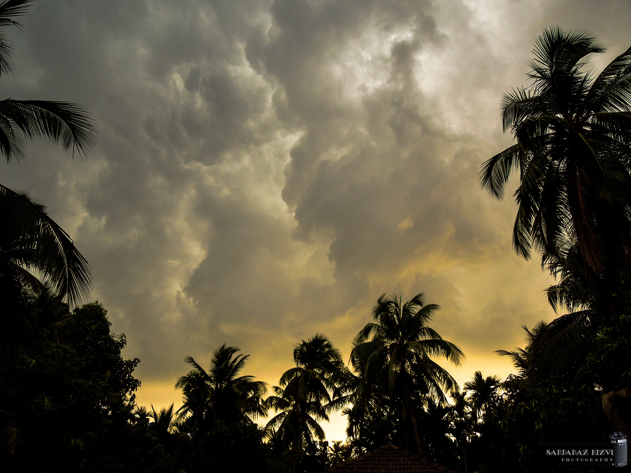 Nikon Coolpix S8200 sample photo. Stormy sunset photography