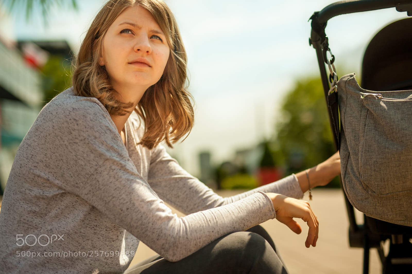 Canon EOS 5D sample photo. It's a mother thing photography