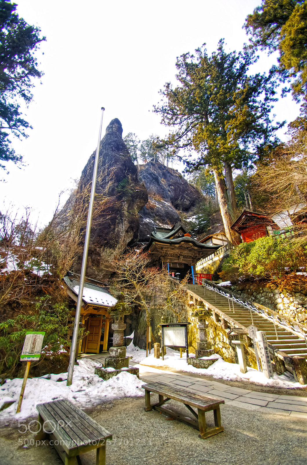 Pentax K-5 sample photo. Haruna style 10... haruna shrine 榛名神社 photography