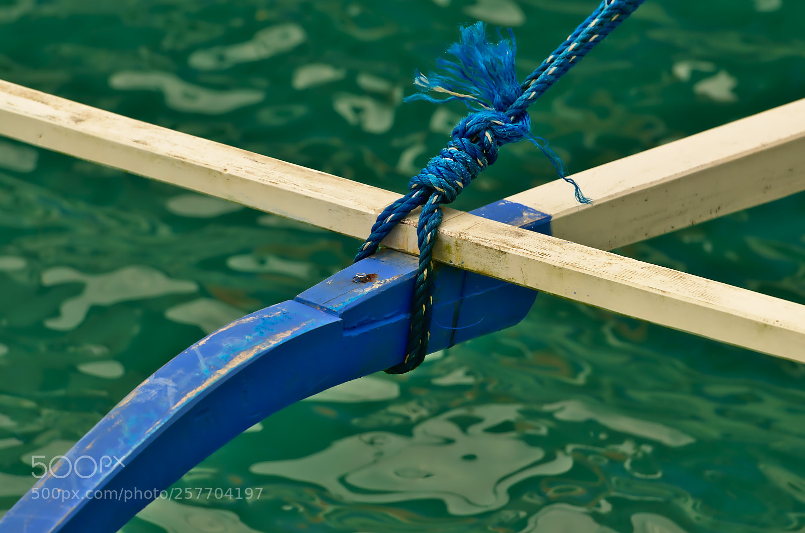 Nikon D5100 sample photo. Trust the cross photography