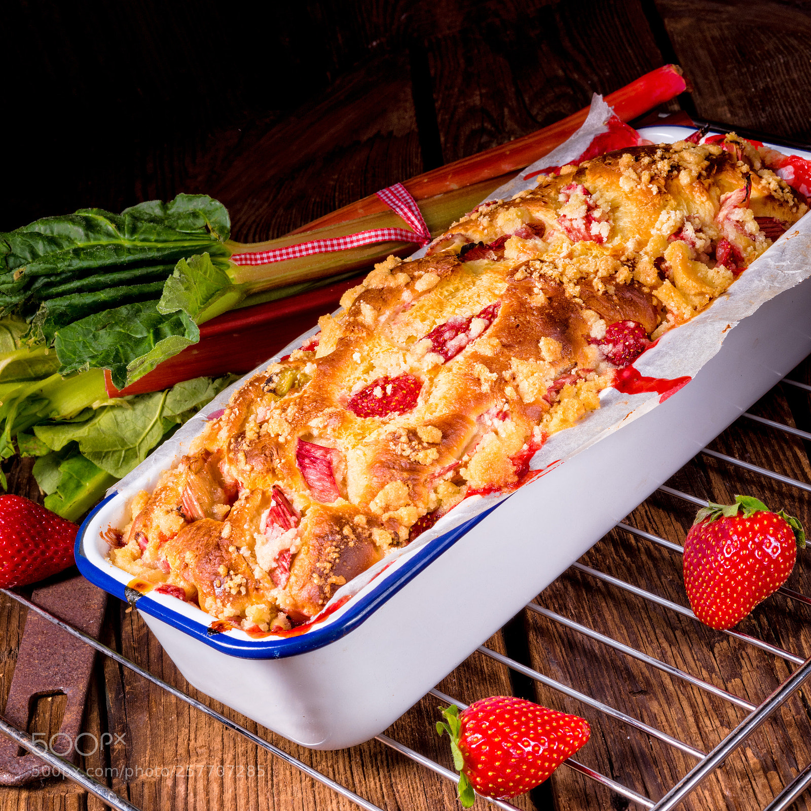Nikon D810 sample photo. A tasty strawberry rhubarb photography