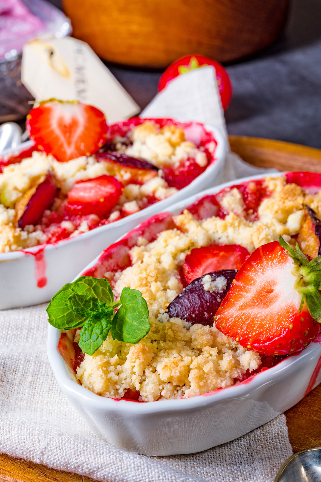 Nikon D810 sample photo. Strawberry tart with vanilla photography