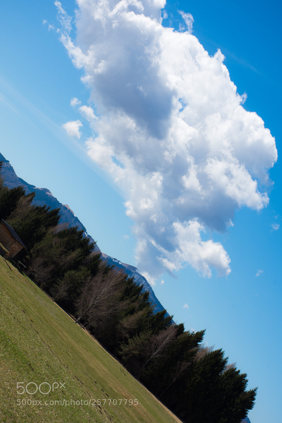 Nikon D7200 sample photo. A cloud shaped volcano photography