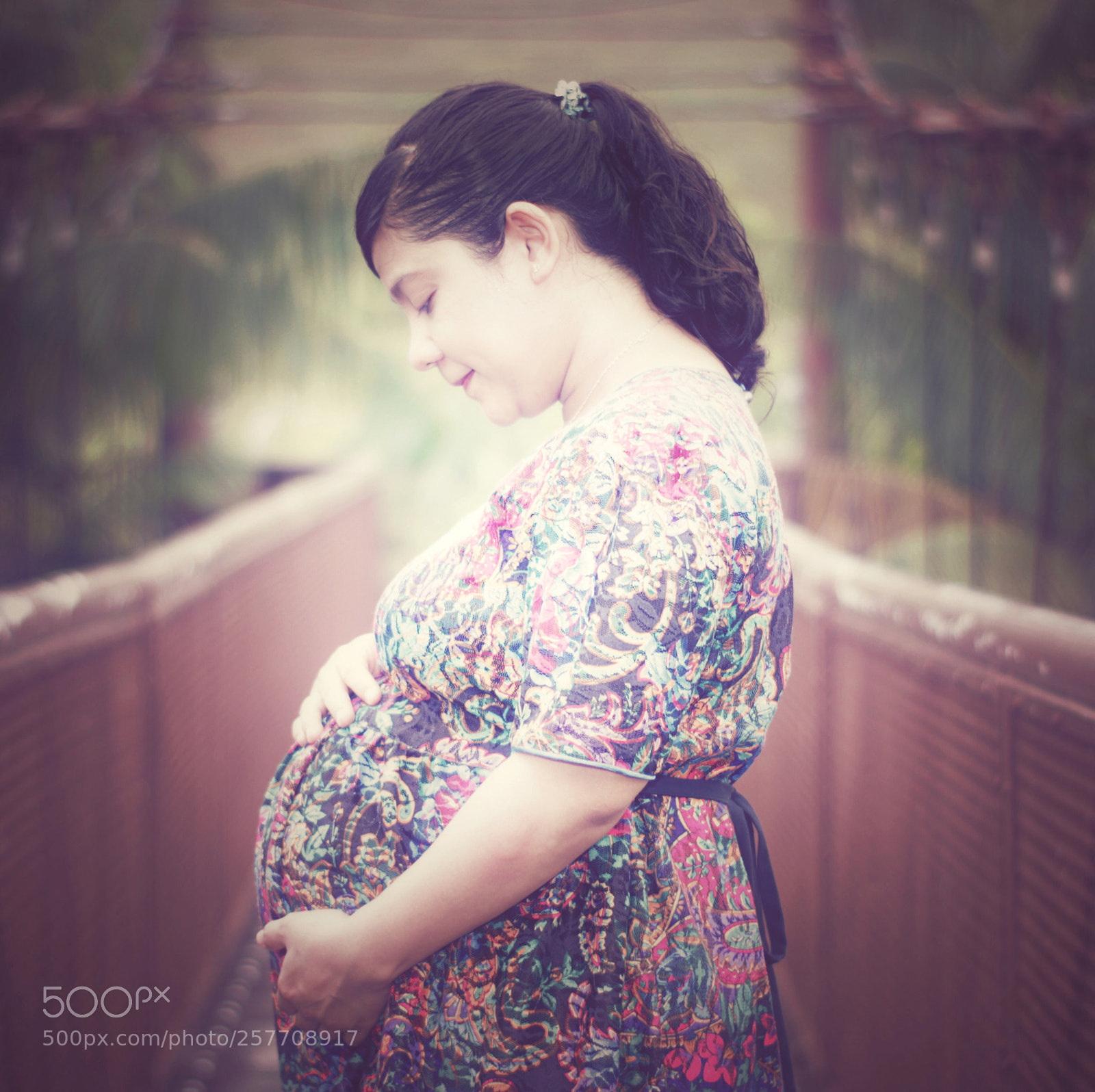Canon EOS 750D (EOS Rebel T6i / EOS Kiss X8i) sample photo. Love your mother forever photography