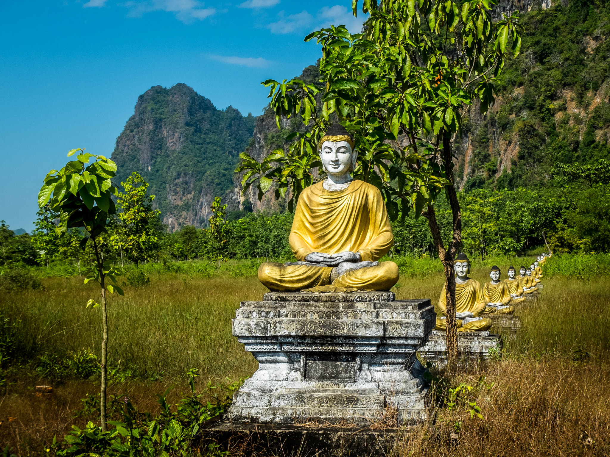 Fujifilm X20 sample photo. Zwegabin - hpa an photography