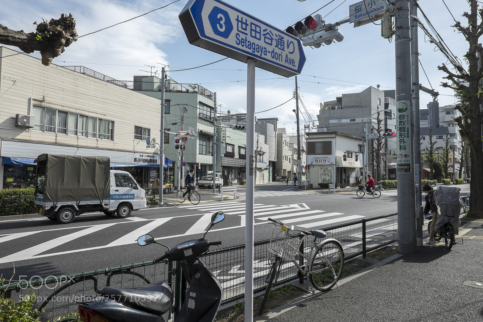Fujifilm X-T1 sample photo. Tokyo.世田谷区世田谷　世田谷通り photography