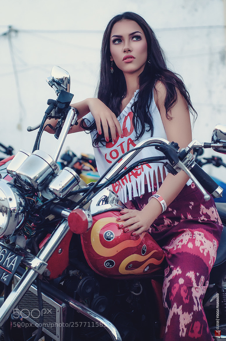 Nikon D7000 sample photo. Lady bikers photography