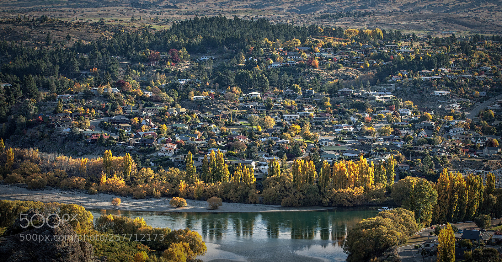 Canon EOS 5D Mark II sample photo. Lovely town photography