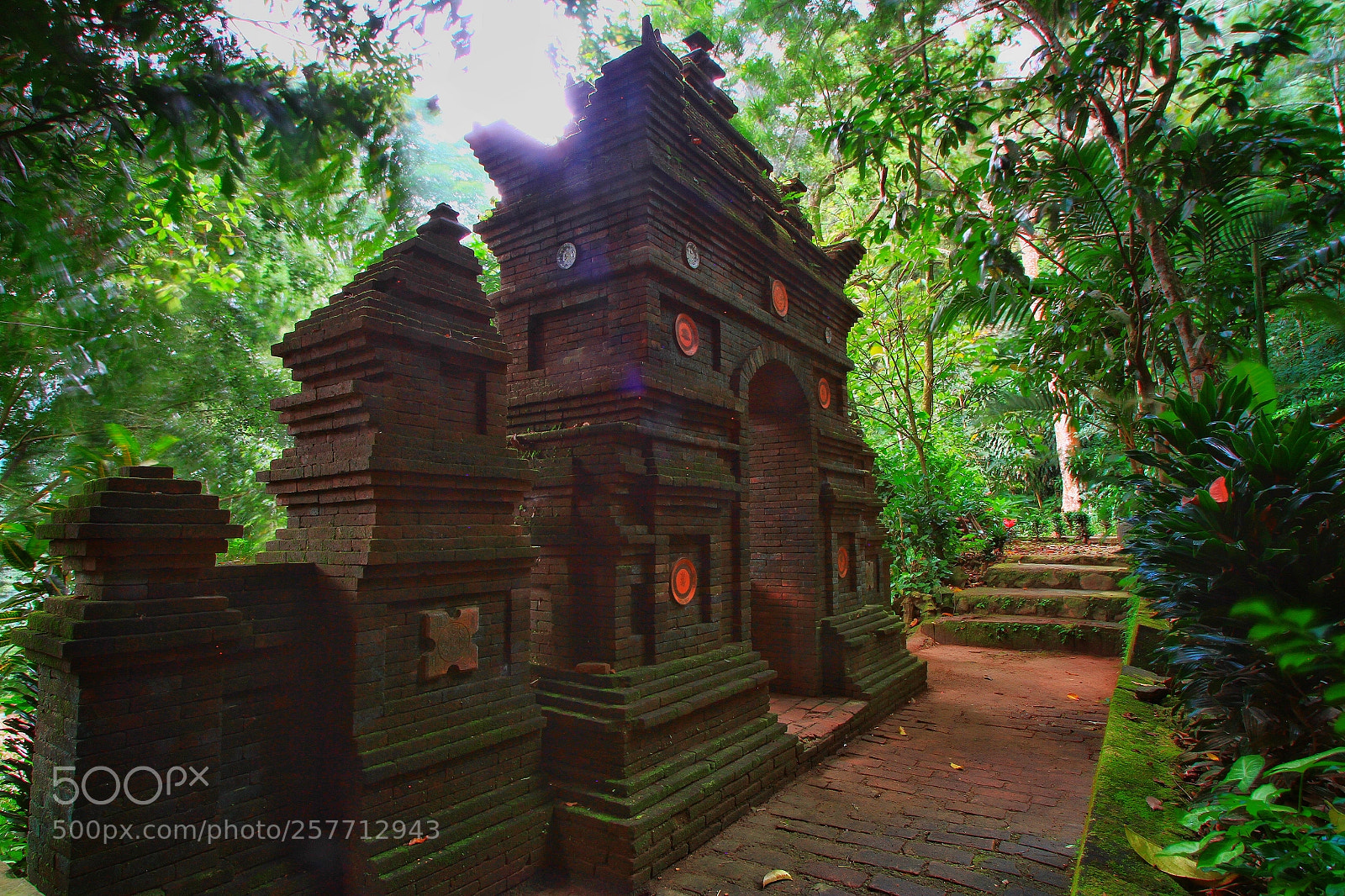 Canon EOS 7D sample photo. The old gate photography