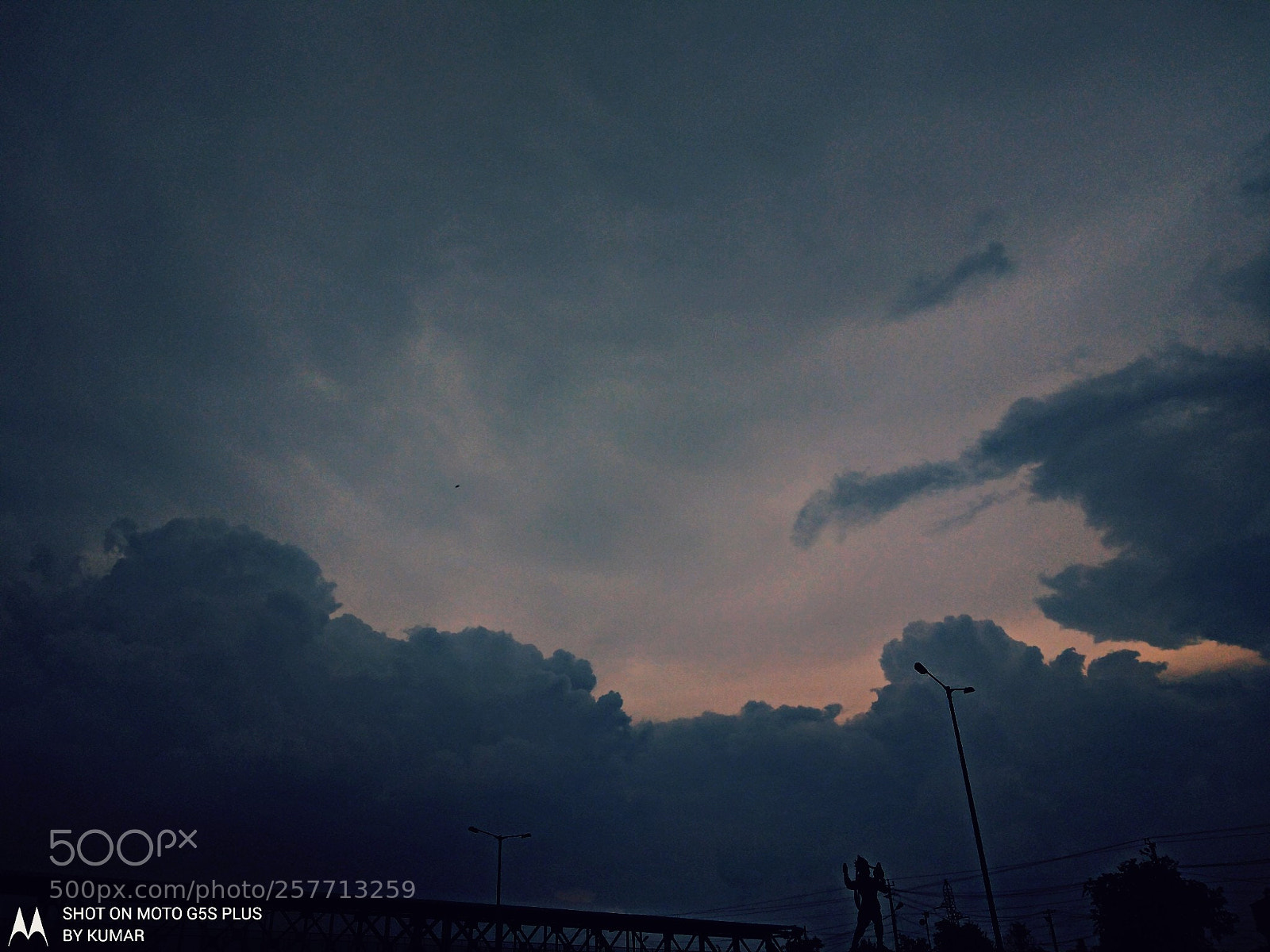 Motorola Moto G (5S) Plus sample photo. Light wrap cloud photography