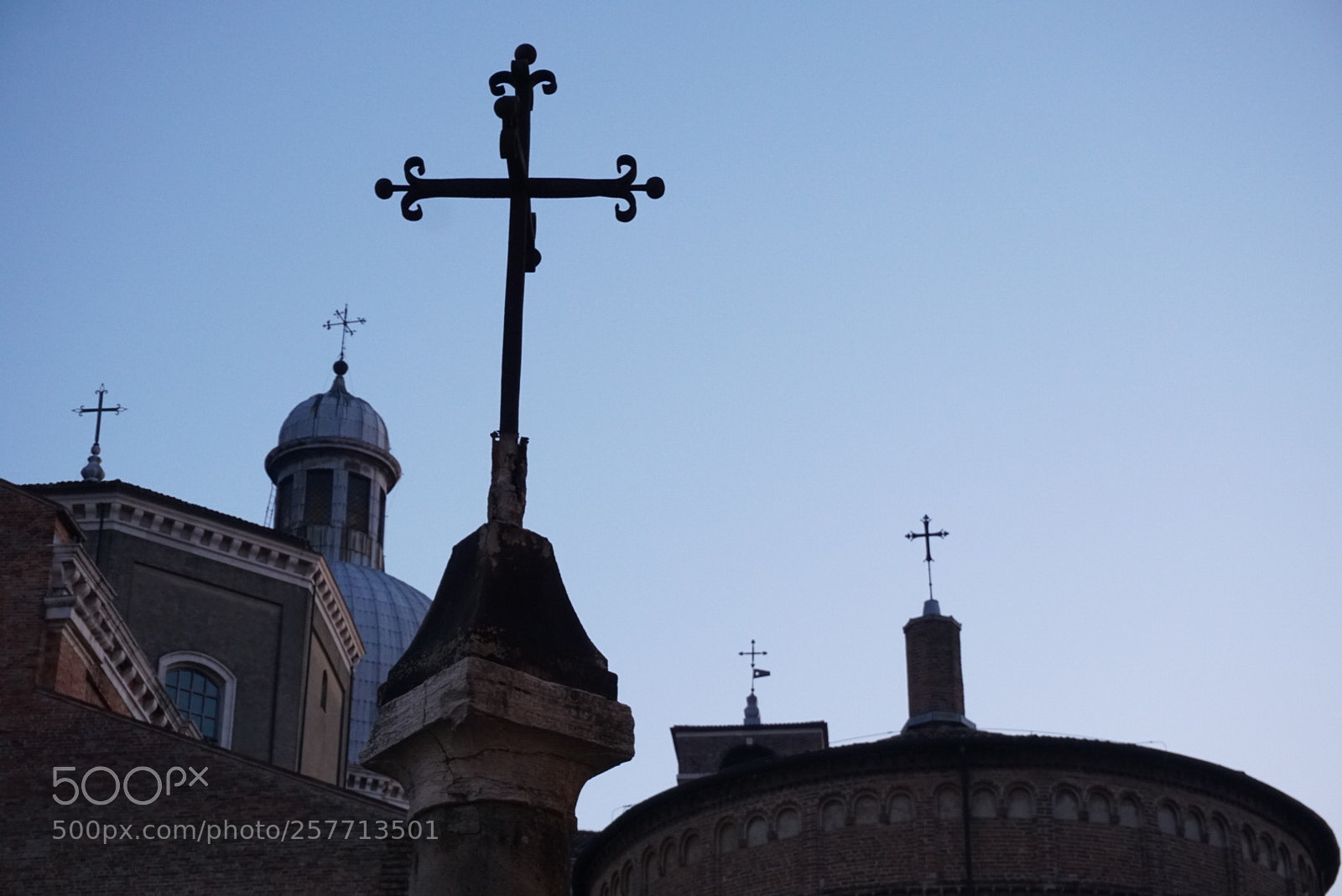 Sony a6300 sample photo. Crosses photography