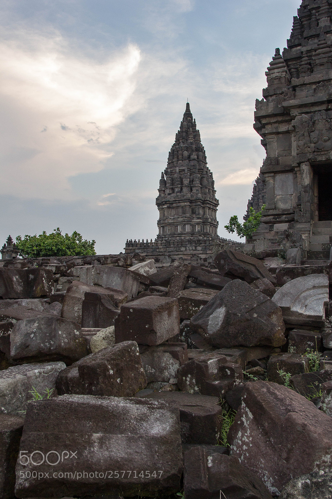 Canon EOS 60D sample photo. Prambanan temple photography