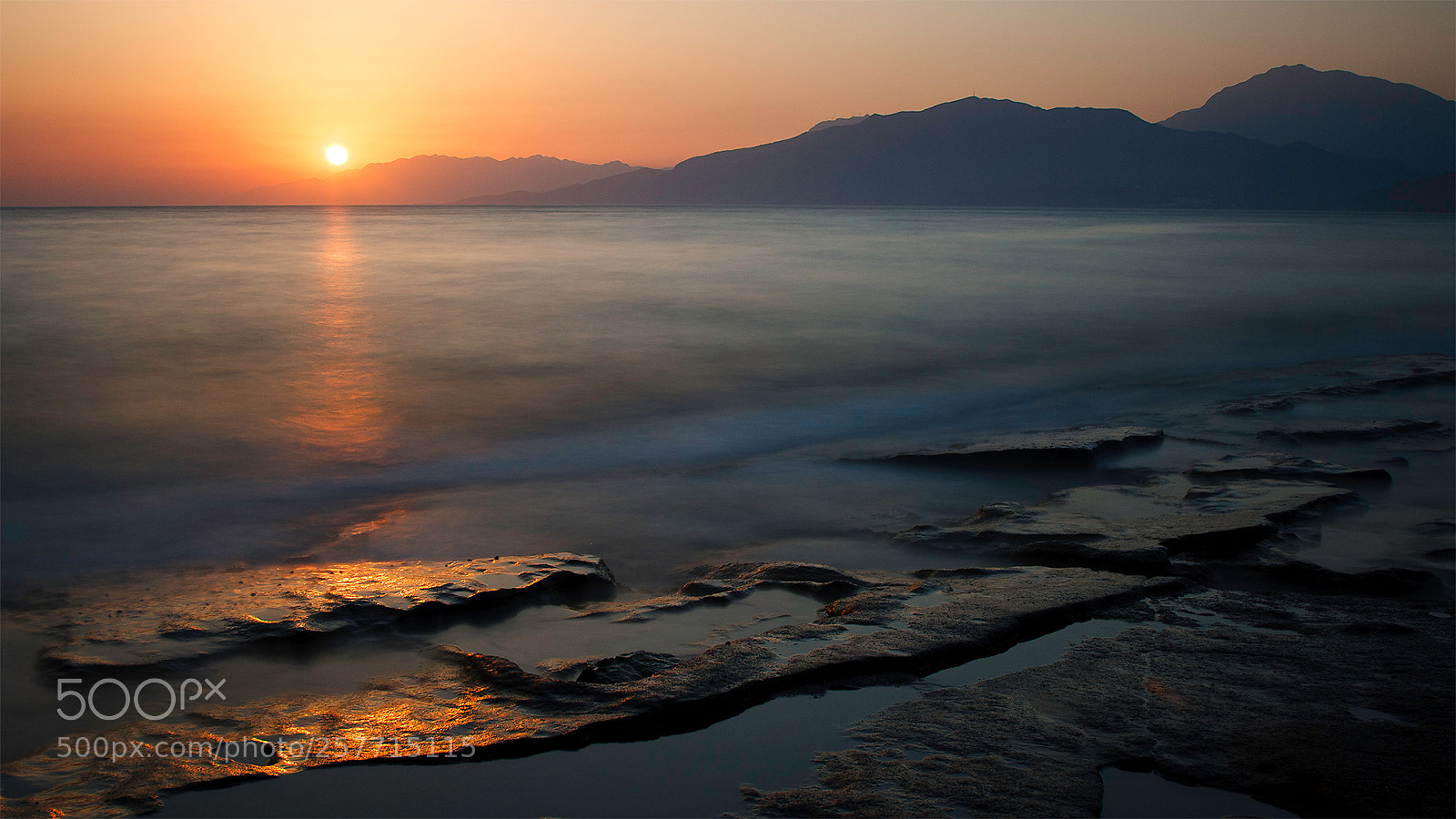 Canon EOS 400D (EOS Digital Rebel XTi / EOS Kiss Digital X) sample photo. Crete. south coast at photography