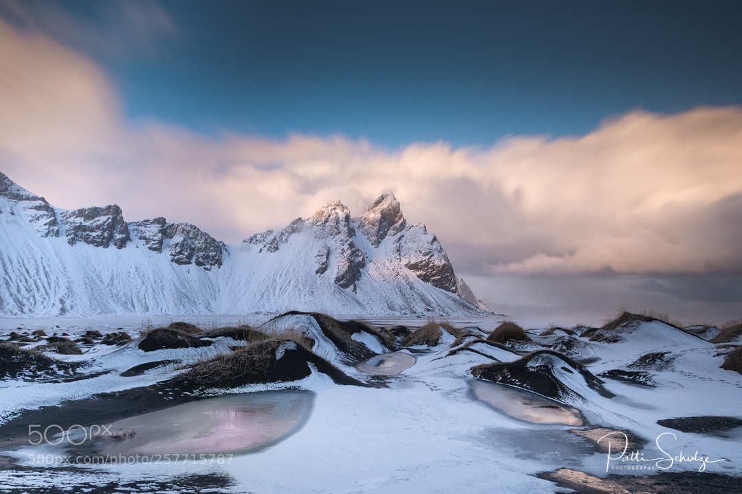 Canon EOS 5D Mark IV sample photo. Vestrahorn and ice puddles photography