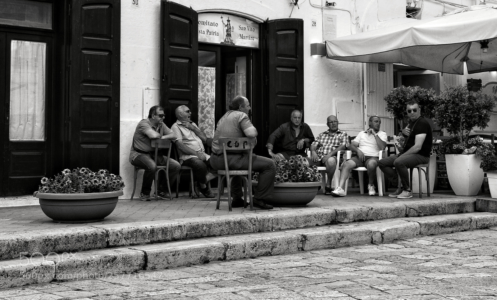 Nikon D3200 sample photo. Men of italy photography
