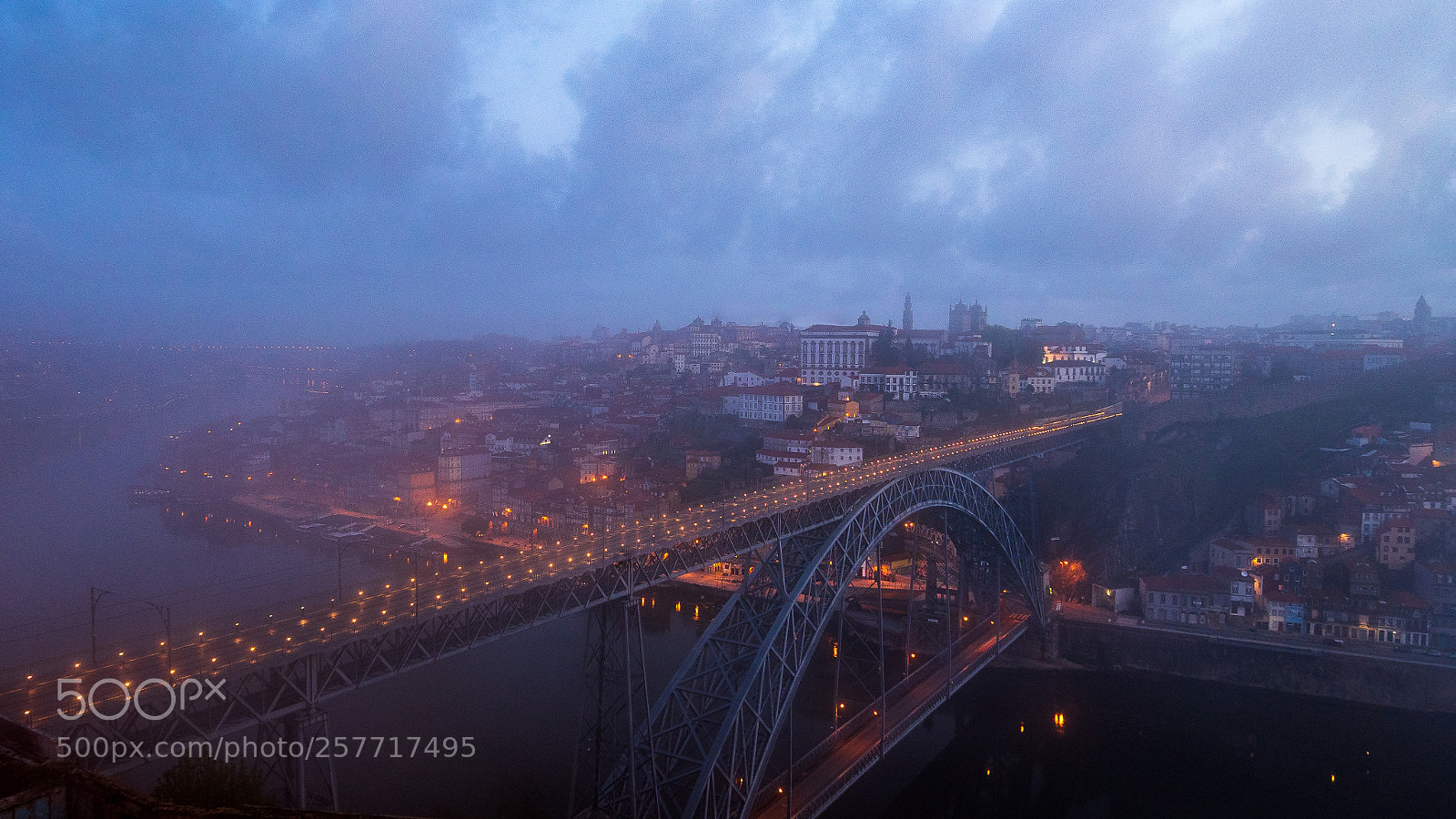 Panasonic Lumix DMC-LX100 sample photo. Morning fog over dom photography