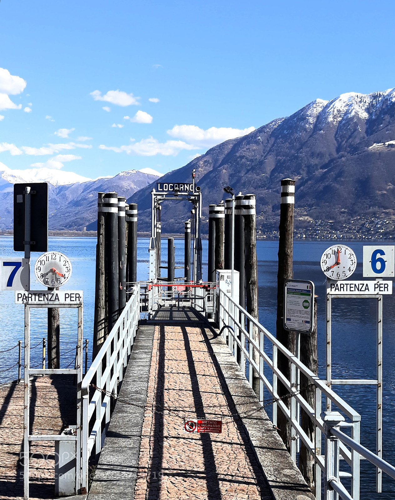 Samsung Galaxy J5 sample photo. Schiffsteg in locarno photography
