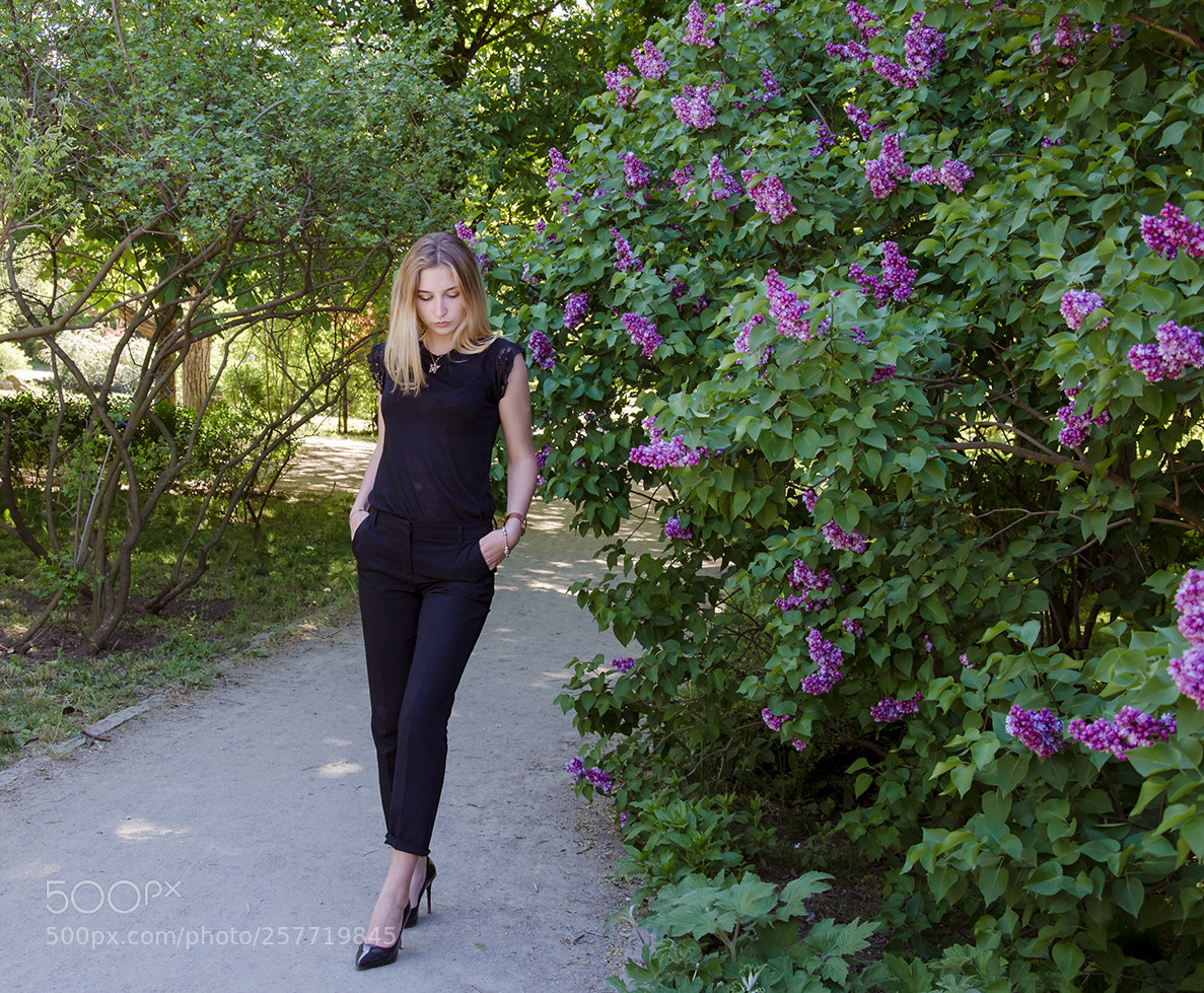 Nikon D7000 sample photo. Flowering time photography