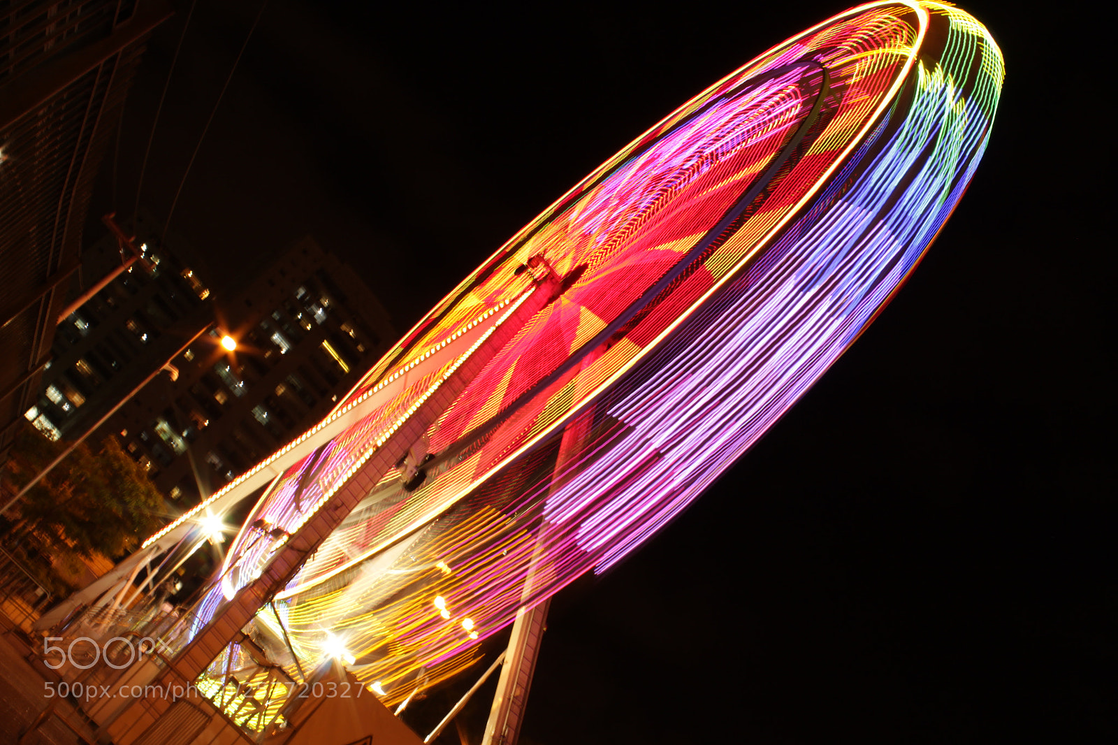 Canon EOS 1300D (EOS Rebel T6 / EOS Kiss X80) sample photo. Ferry wheel photography