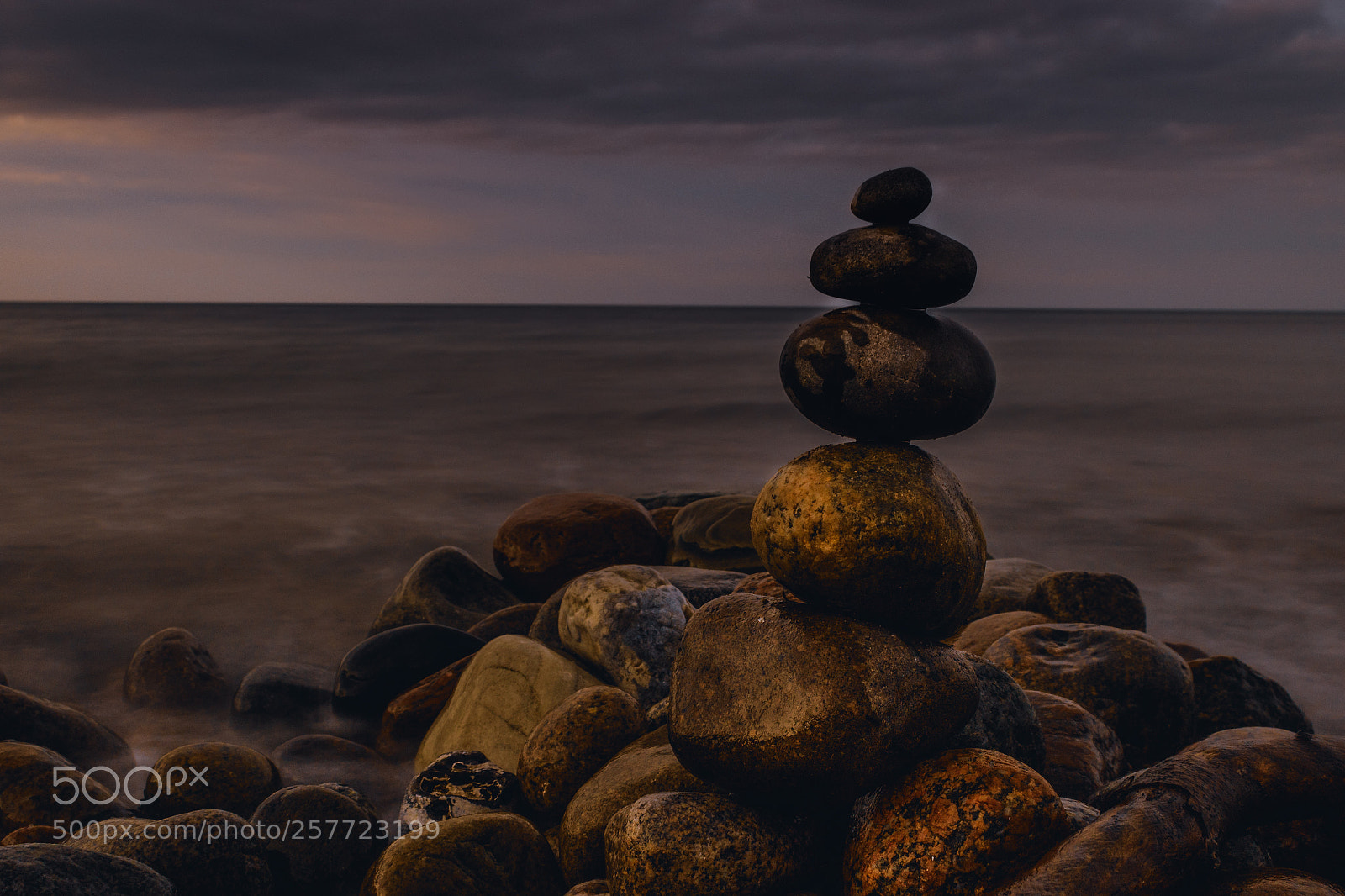 Canon EOS 750D (EOS Rebel T6i / EOS Kiss X8i) sample photo. Steinmännchen zingst photography