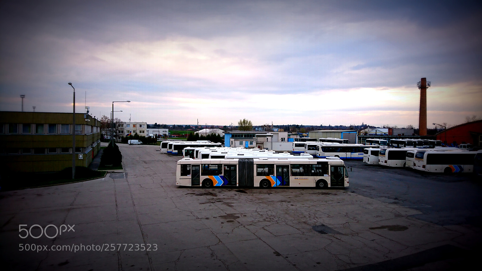 Sony Xperia XZ sample photo. Some bus on the photography