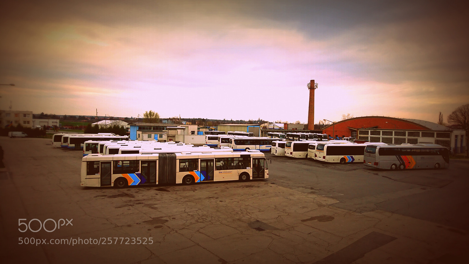 Sony Xperia XZ sample photo. Some bus on the photography