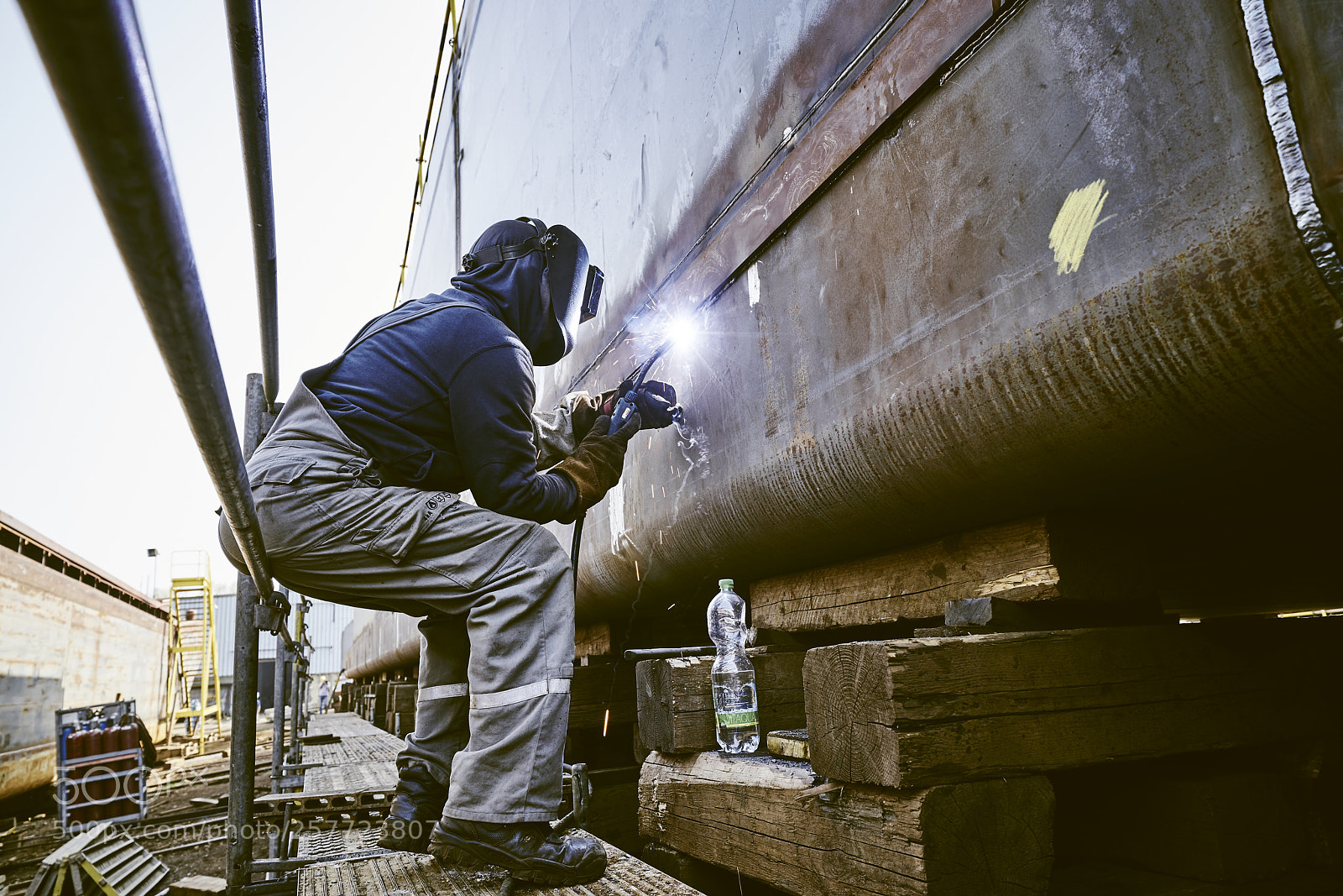 Sony a7R II sample photo. Worker vi photography