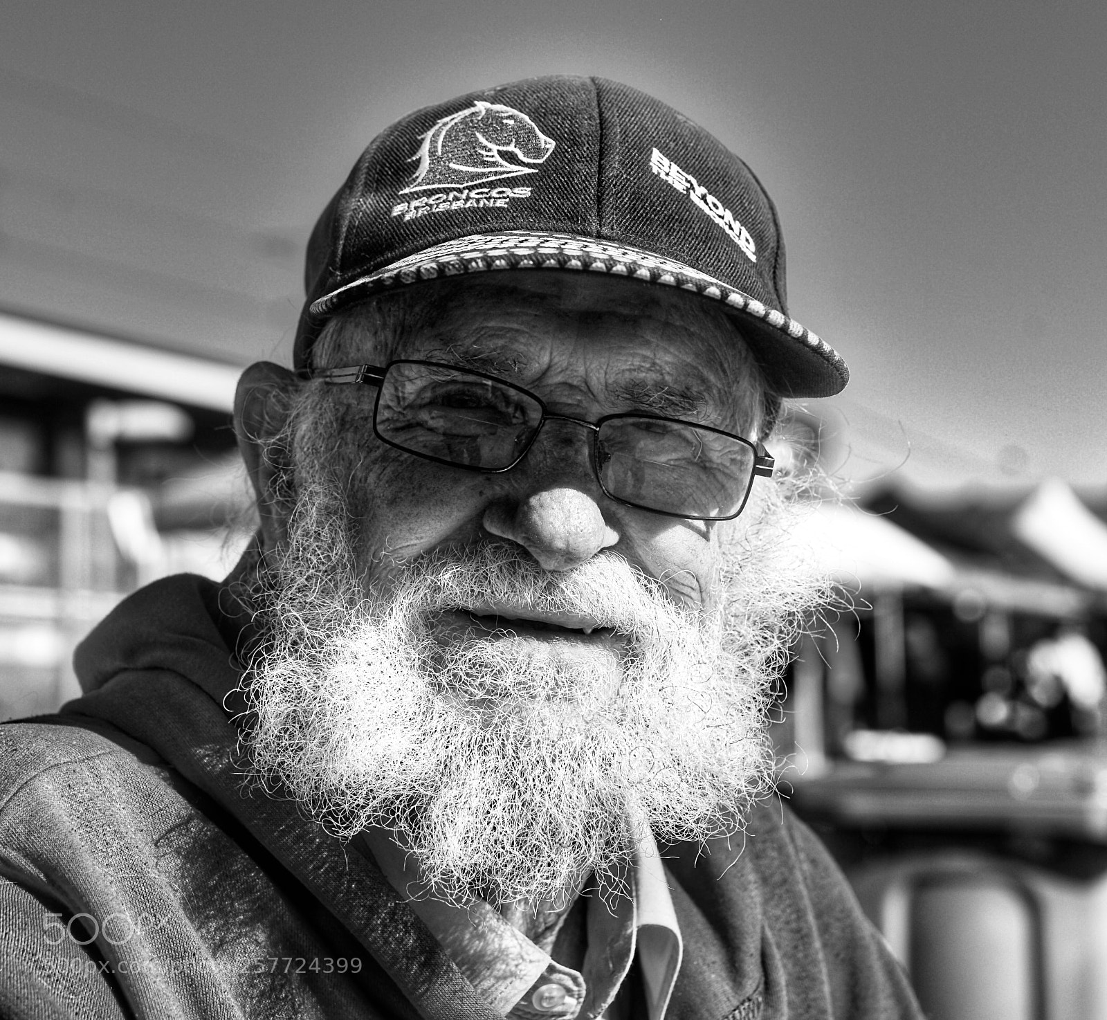 Nikon D800 sample photo. An old man basking photography