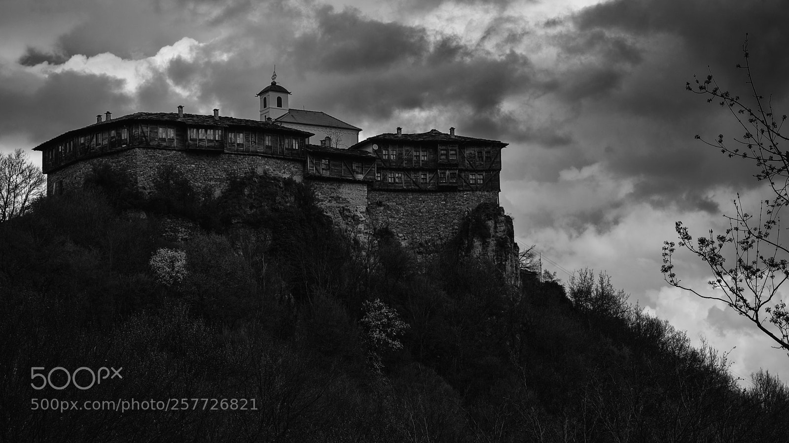 Nikon D3200 sample photo. Glozhene monastery photography