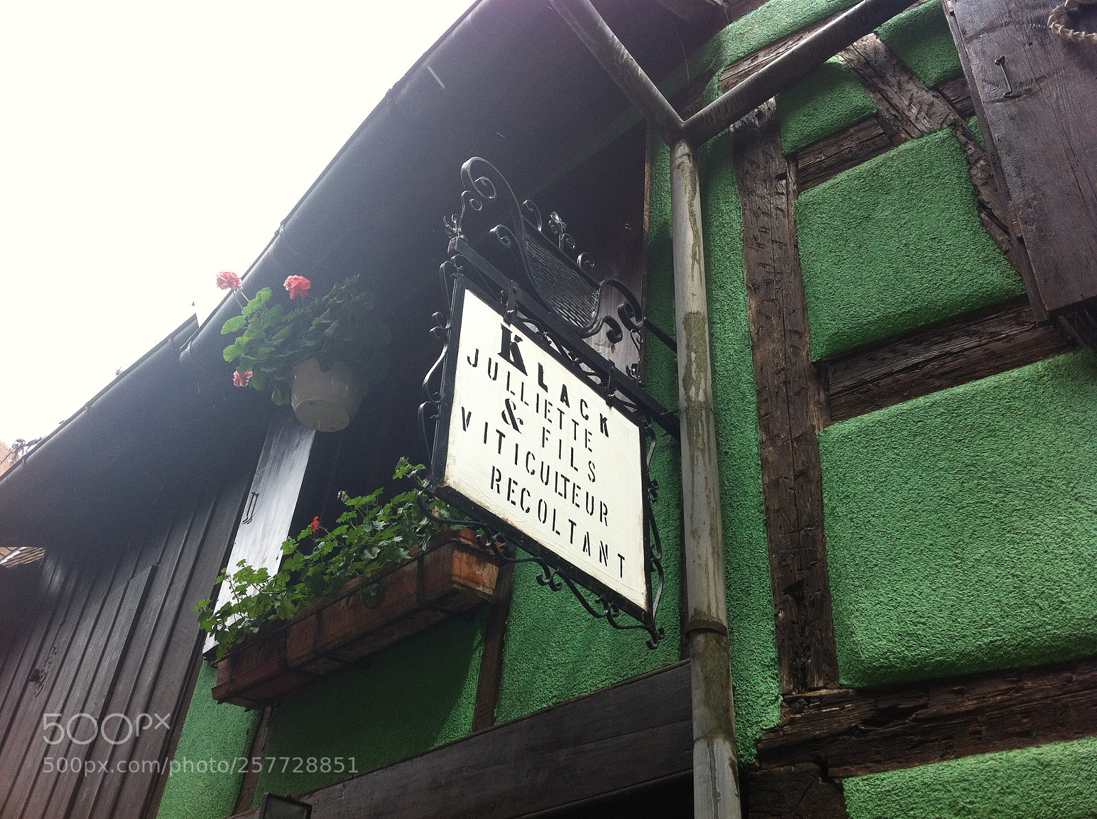 Apple iPhone 4 sample photo. Colmar france photography