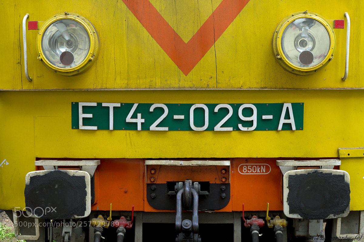 Sony SLT-A37 sample photo. Locomotive's face photography