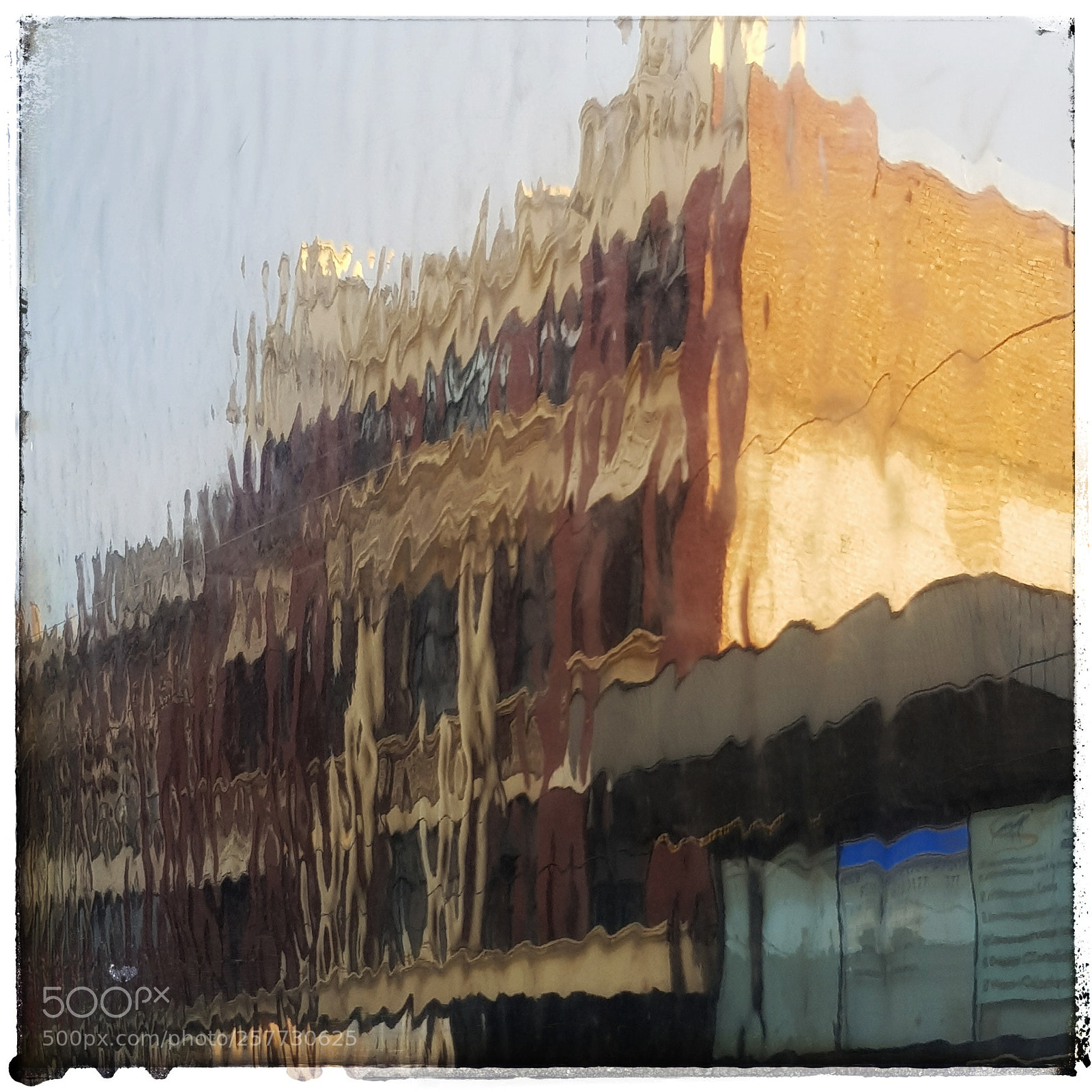 Samsung Galaxy S8 sample photo. Urban detail photography