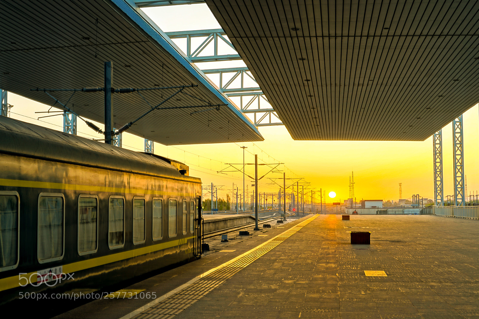 Sony a7 II sample photo. The journey begins photography