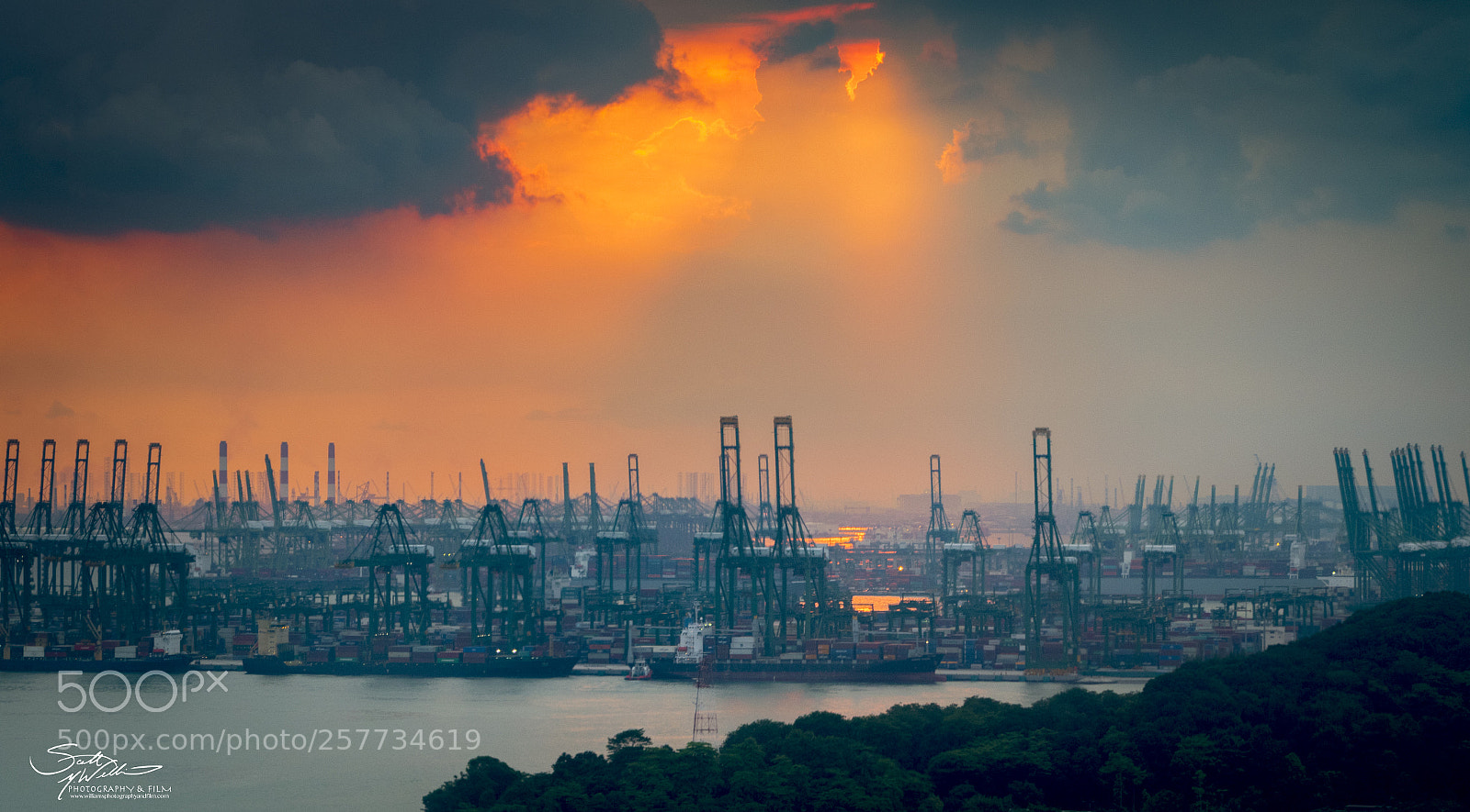 Canon EOS 7D Mark II sample photo. Harbor glow scott m photography