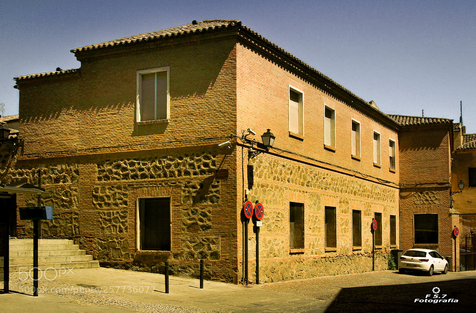 Canon EOS 7D sample photo. Moradias - toledo photography