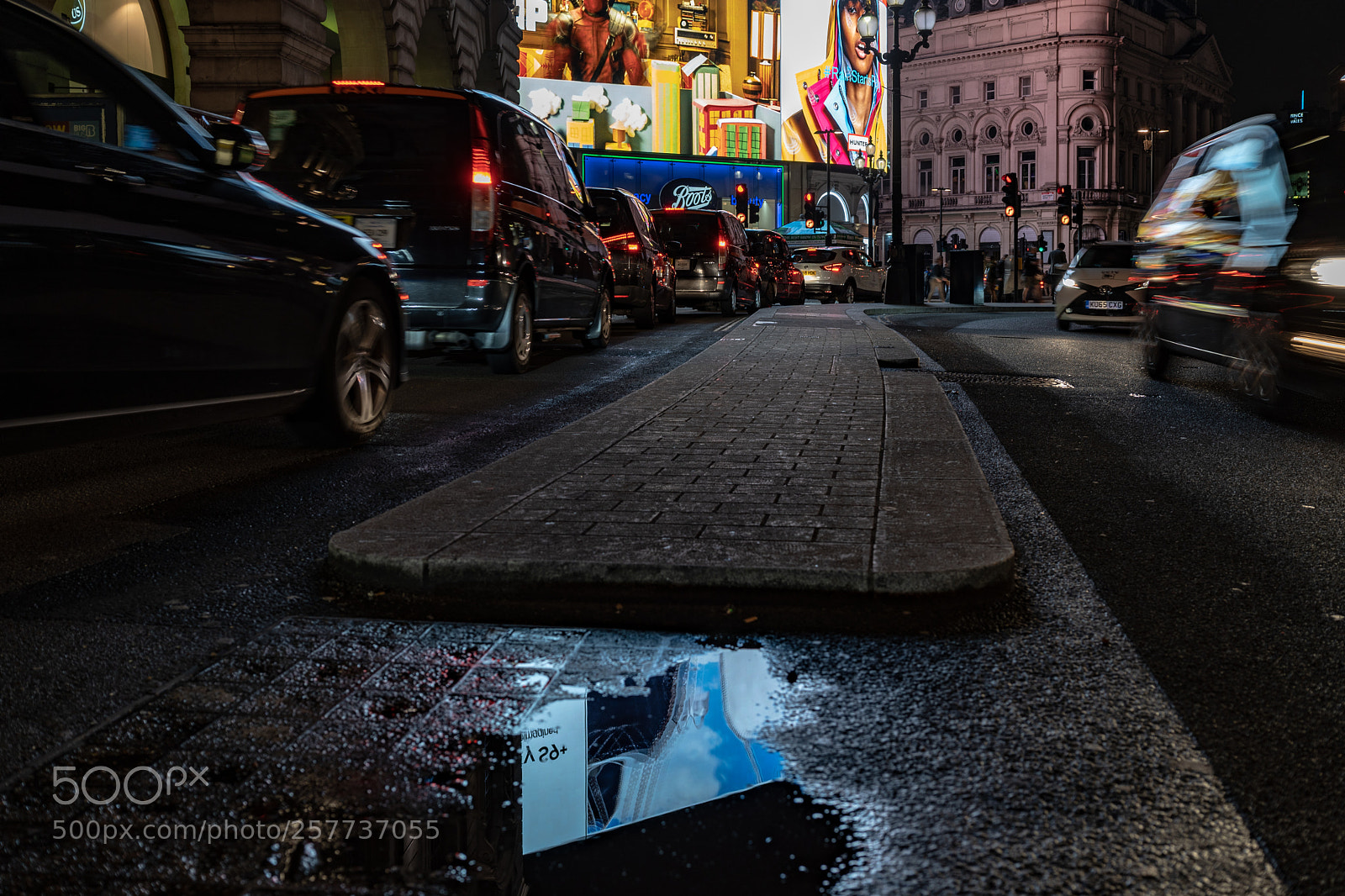 Sony a7 III sample photo. Piccadilly traffic photography