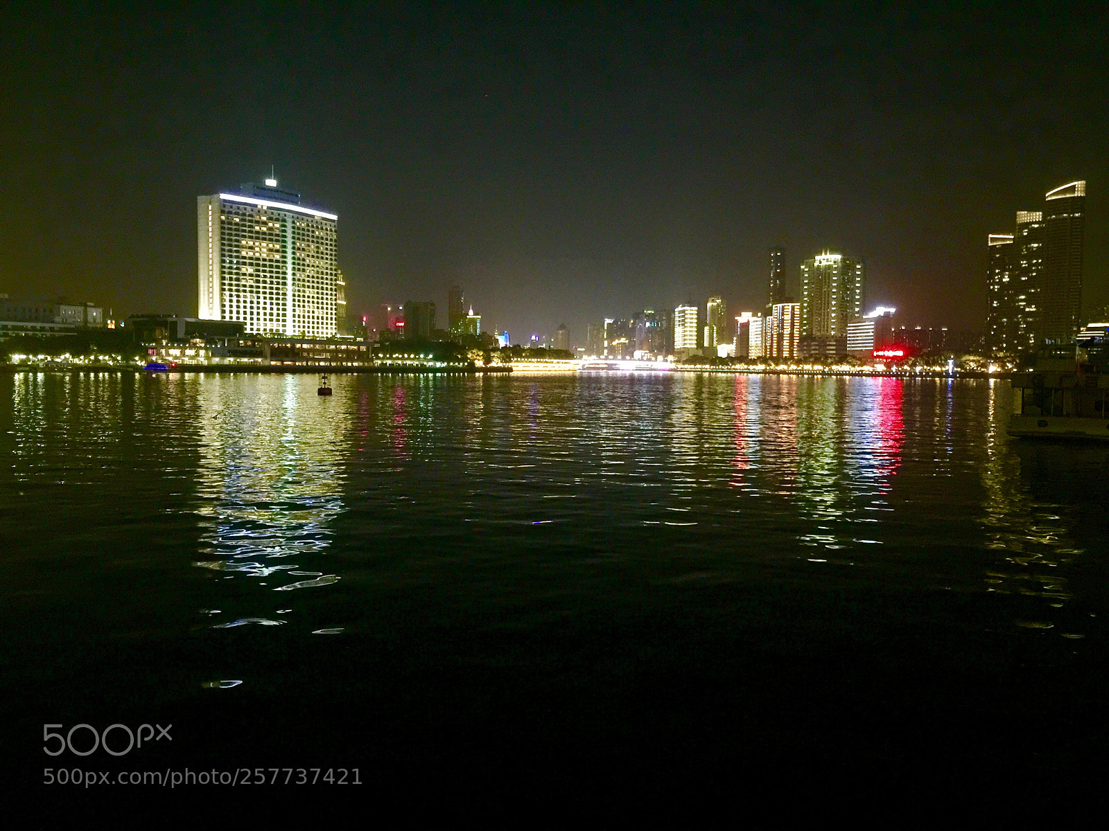 Apple iPhone 6 Plus sample photo. 鹅潭夜色 photography