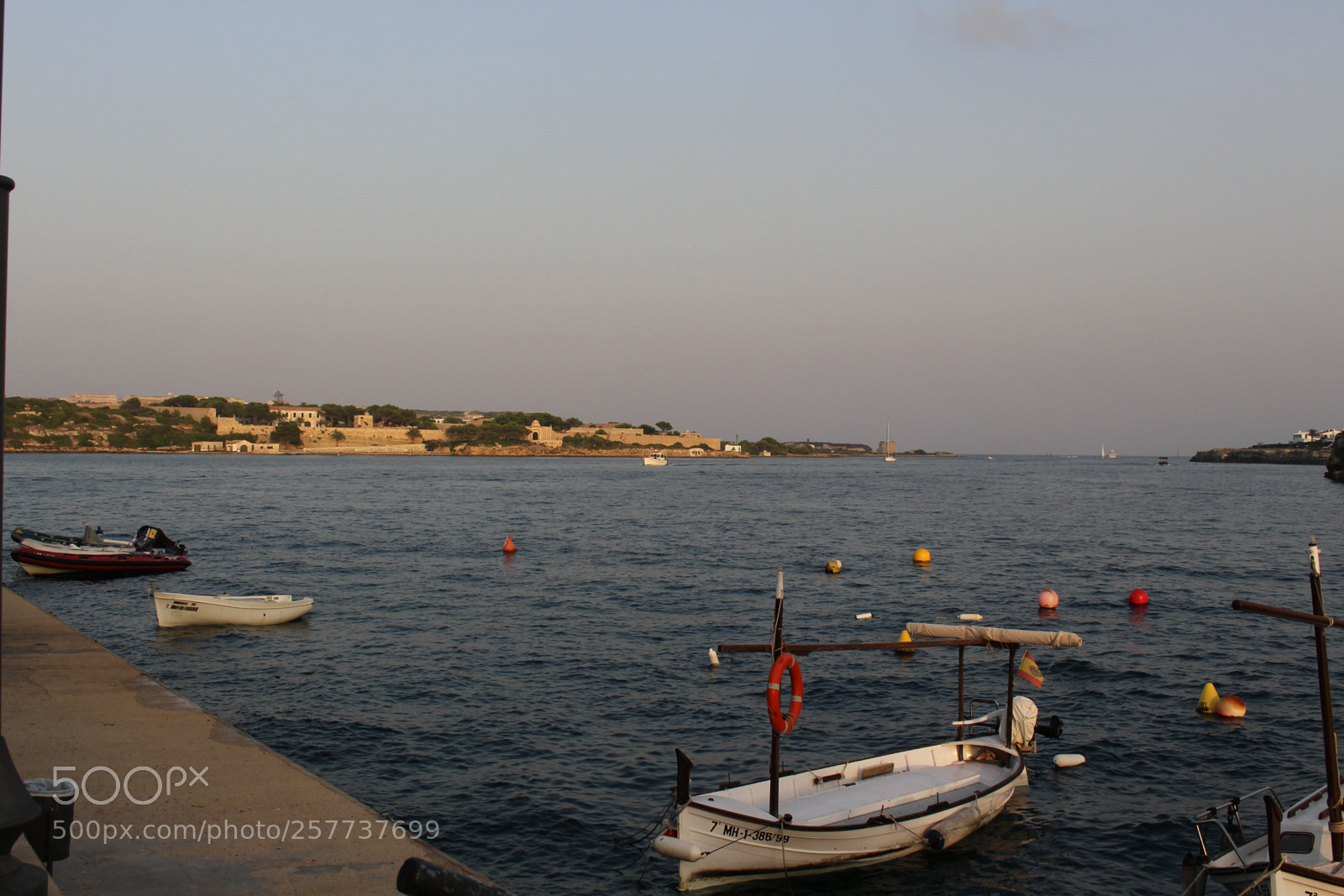 Canon EOS 700D (EOS Rebel T5i / EOS Kiss X7i) sample photo. Img photography
