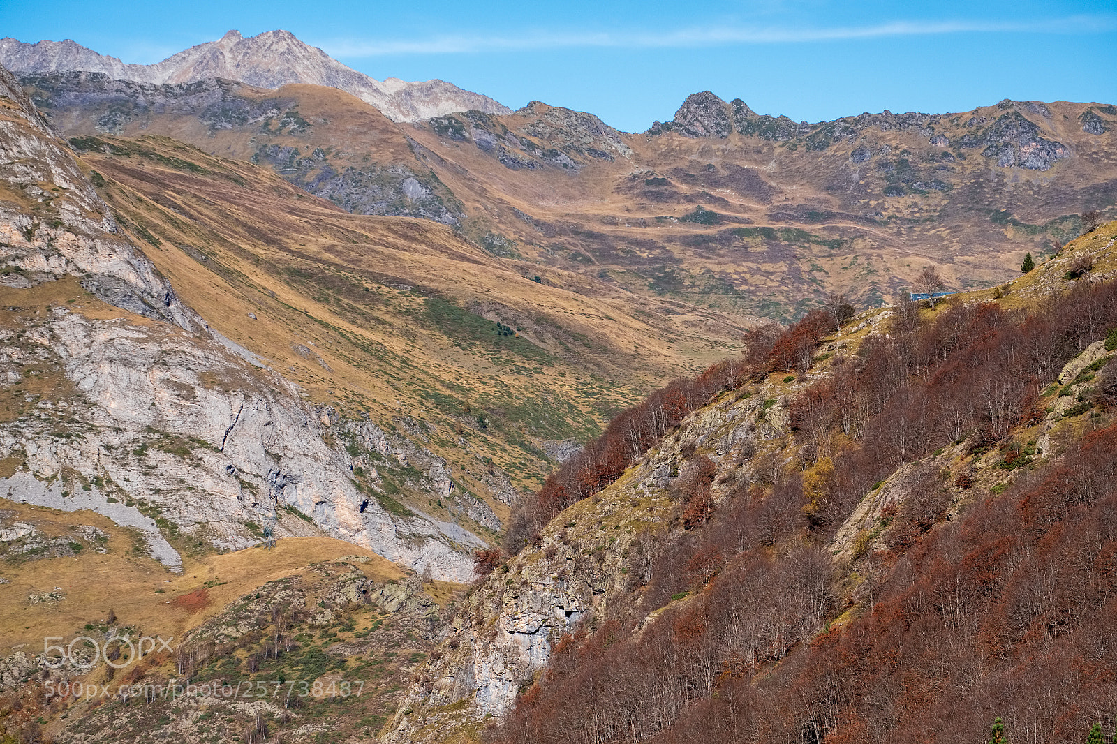 Fujifilm X-T2 sample photo. Mountain landscape with trees photography