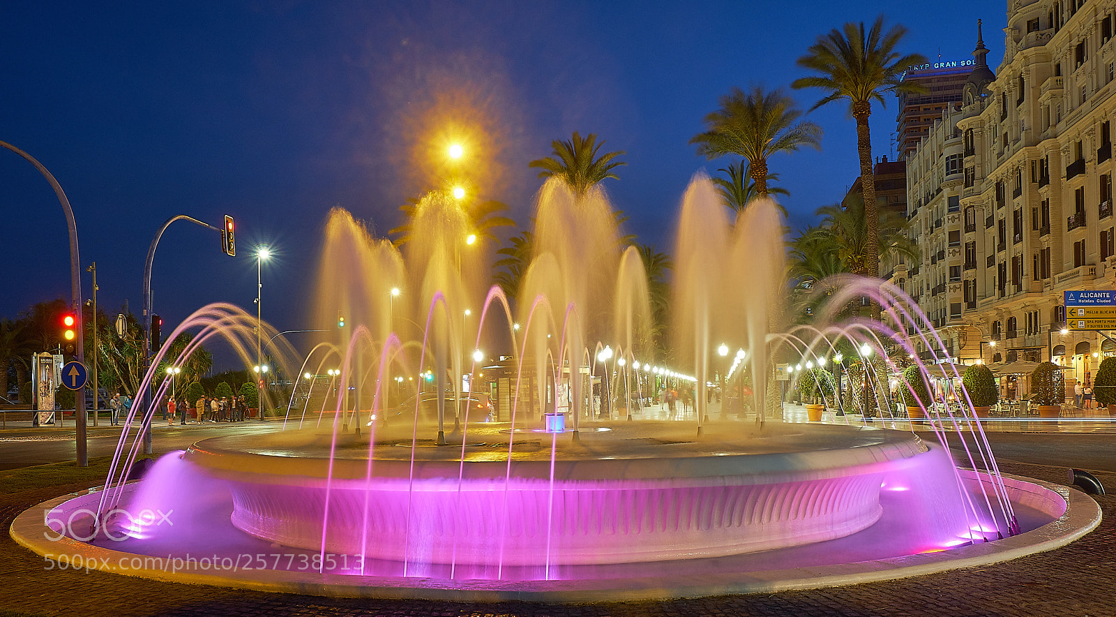 Fujifilm X-E3 sample photo. La plaza de mar photography