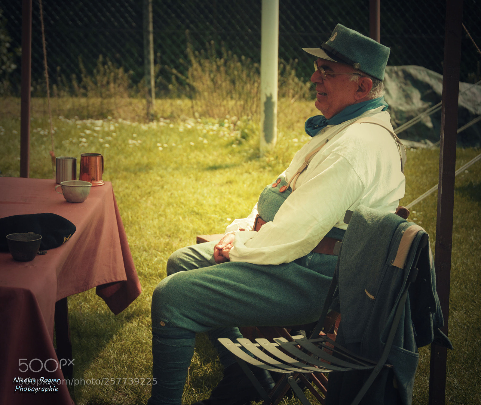 Nikon D3000 sample photo. Soldat de la premi photography