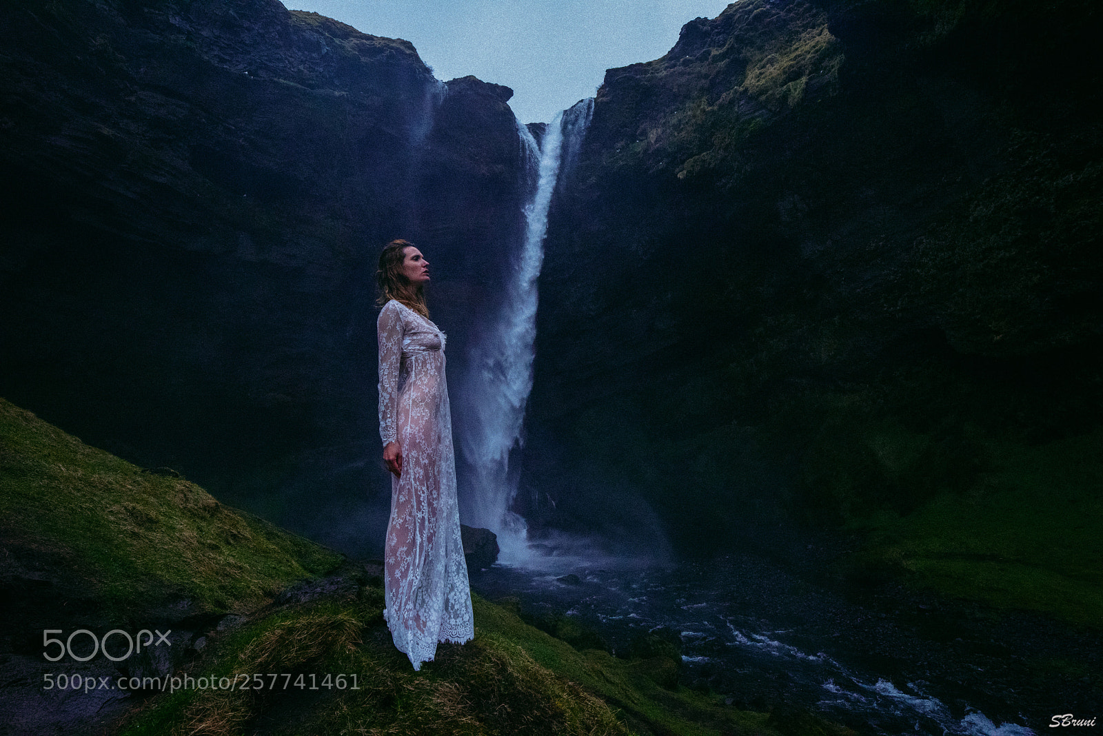 Nikon D810 sample photo. "the lady of foss" photography