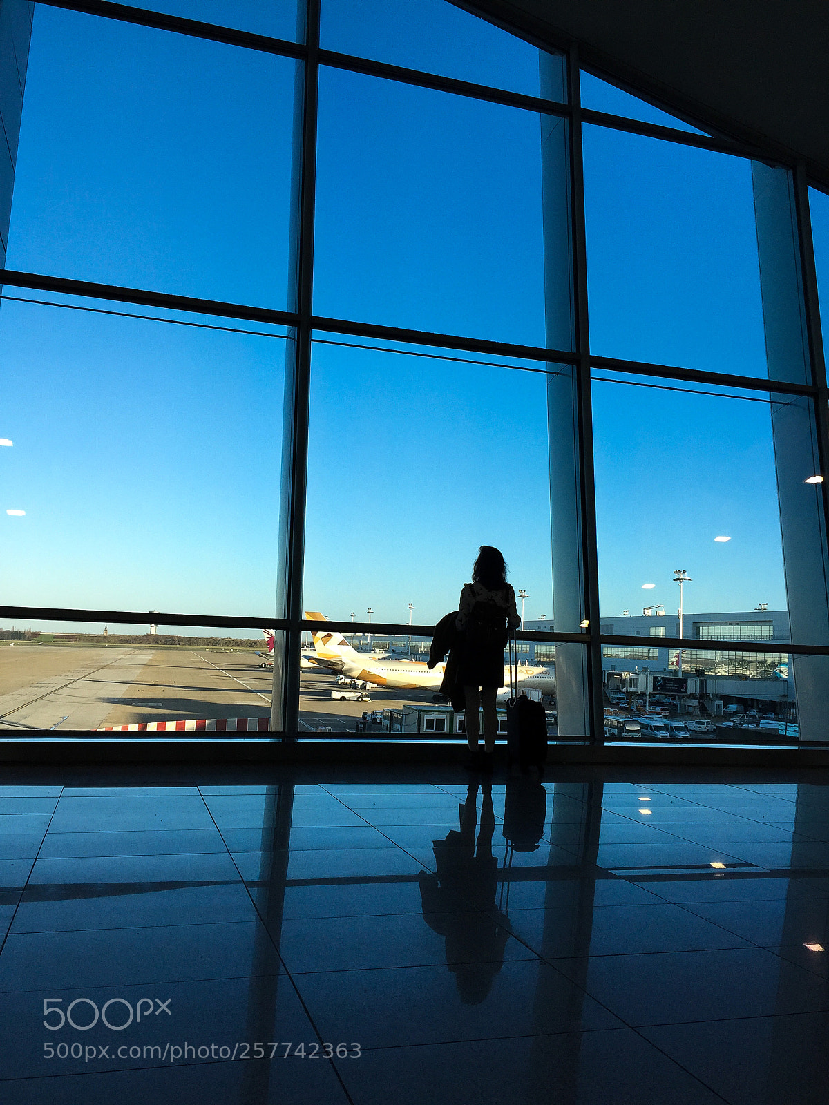 Apple iPhone 6 sample photo. Brussels airport photography