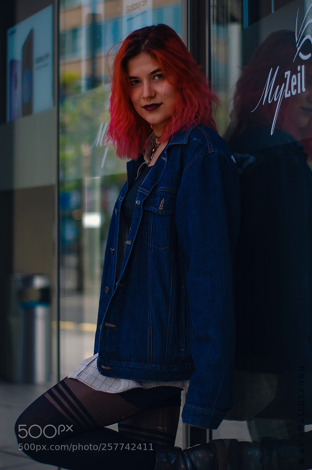 Nikon D5000 sample photo. Lena in frankfurt photography
