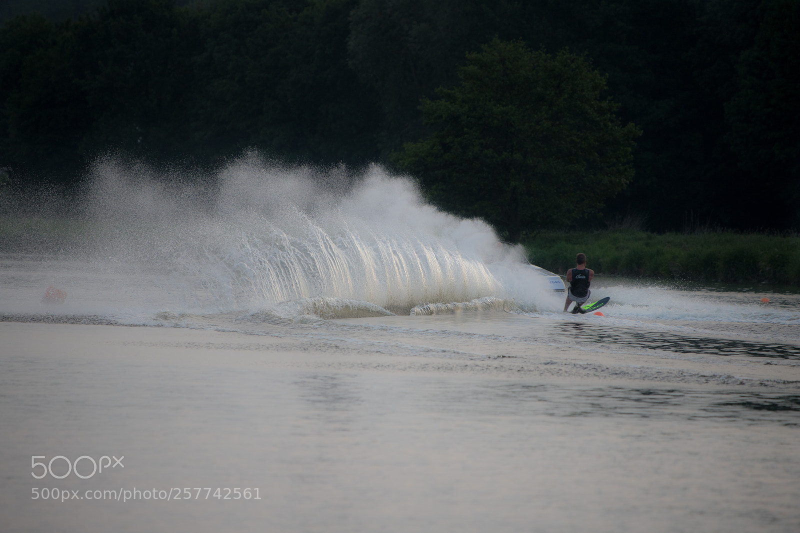 Canon EOS 6D Mark II sample photo. Waterski photography