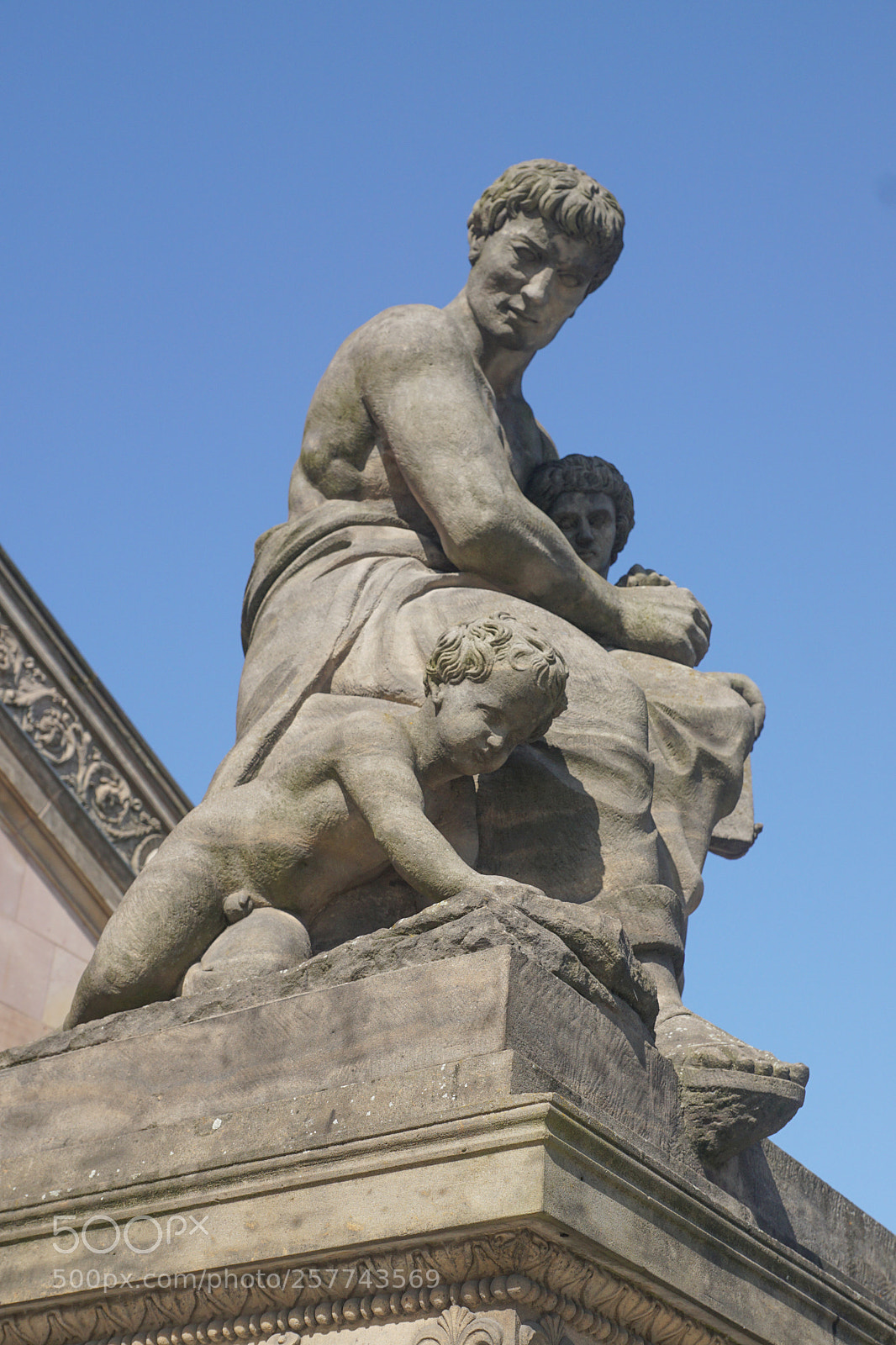 Sony ILCA-77M2 sample photo. Statue photography